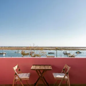 casa-viana-guesthouse.hotelaalgarve.com/